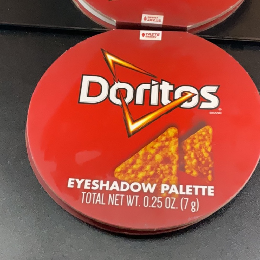 Dorito eyeshadow palette nine shades hasn’t been used once the brand is taste